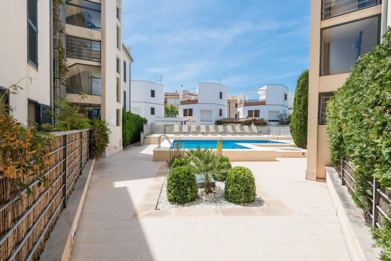 Residencial Llenaire Apartment Port de Pollença Eksteriør bilde